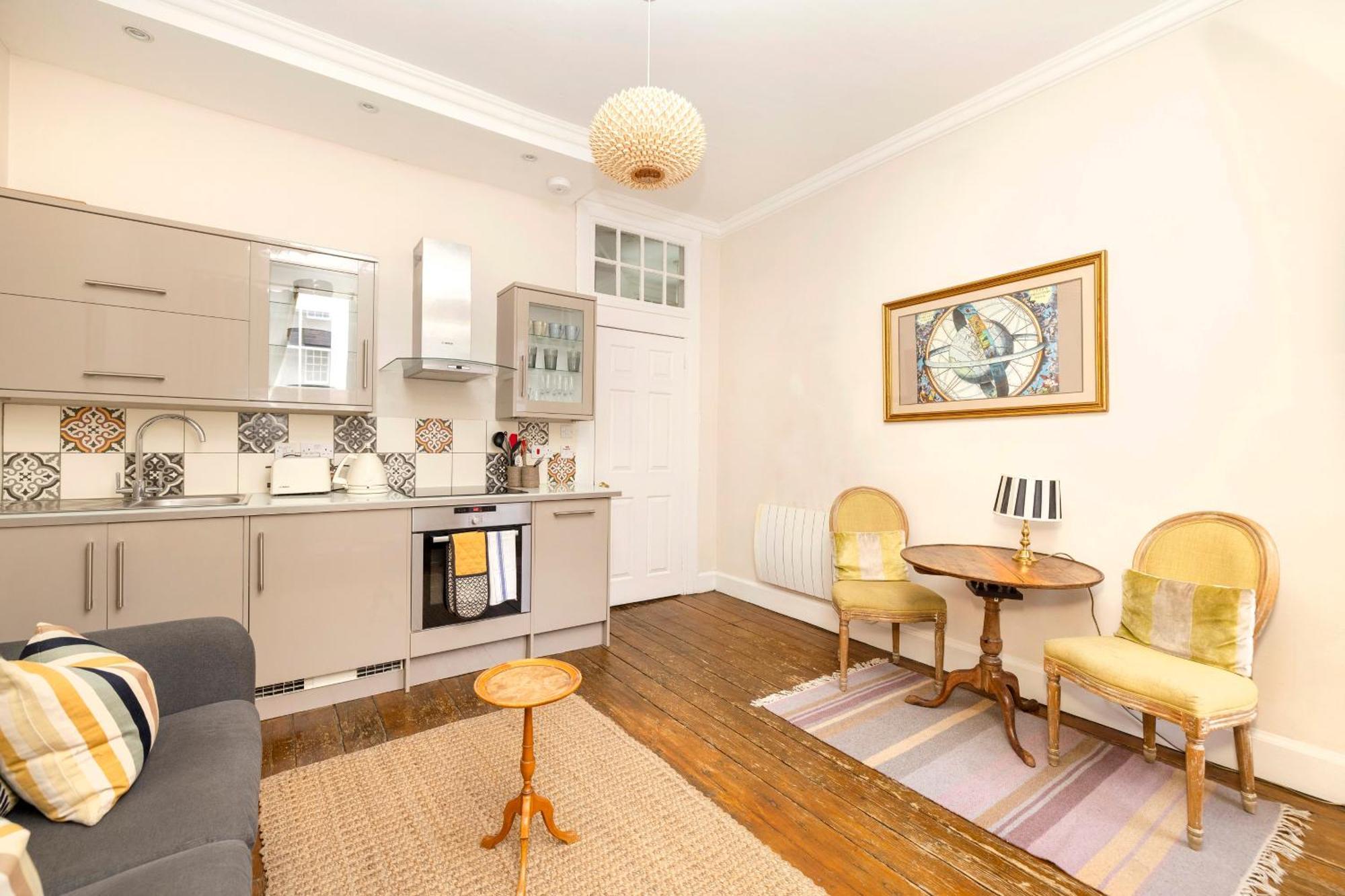 Joivy Classy Apartment Near Edinburgh Castle Exterior foto