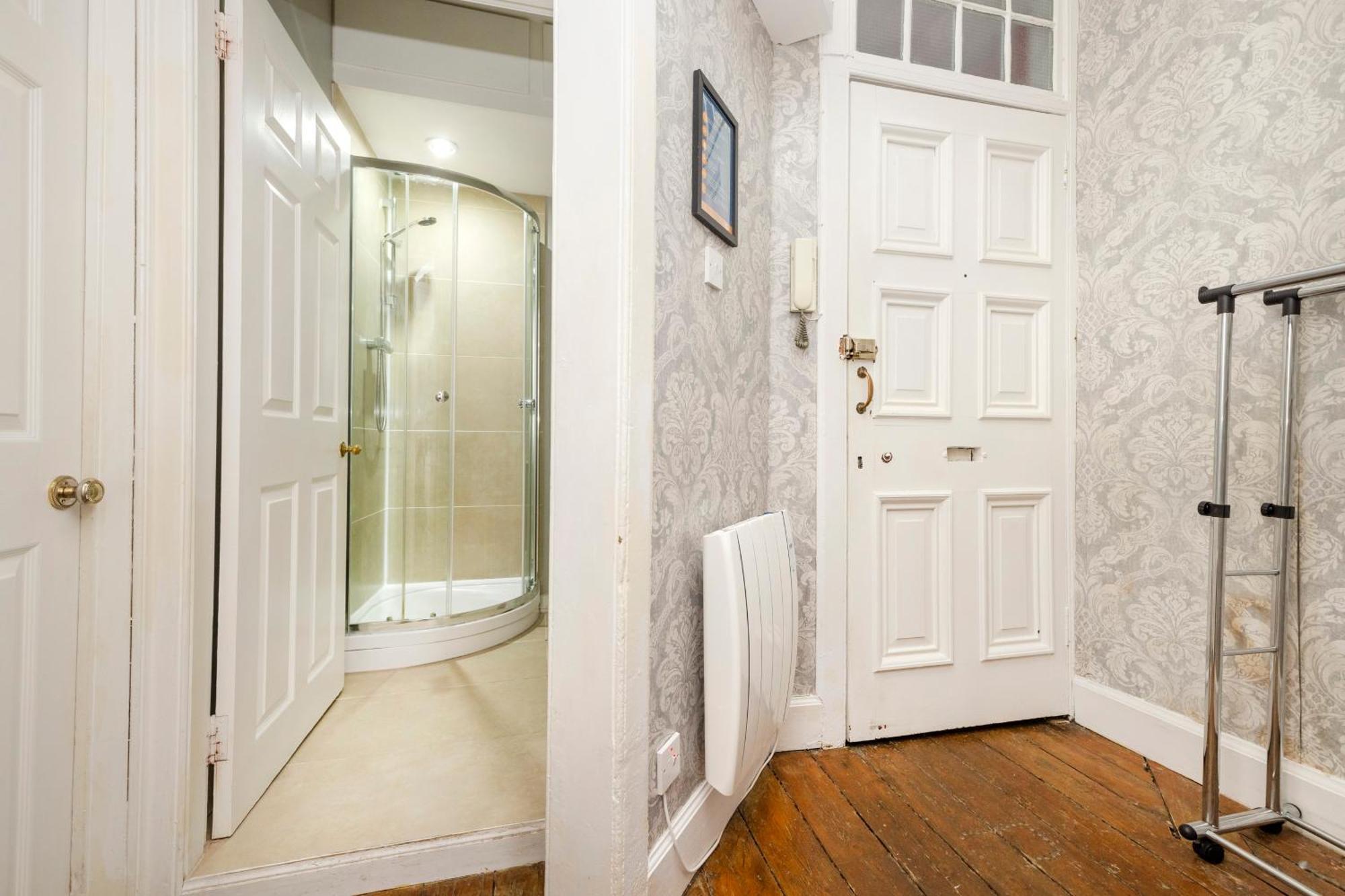 Joivy Classy Apartment Near Edinburgh Castle Exterior foto